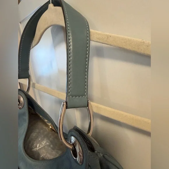 Gucci Vintage Blue Quiet Luxury Bag EUC - Picture 7 of 17